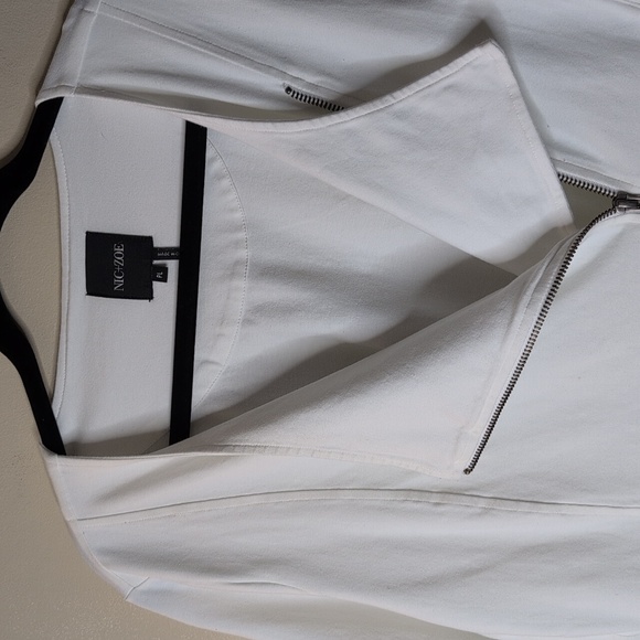 Nic+Zoe Women's Cotton Blend Moto Jacket - Picture 2 of 9